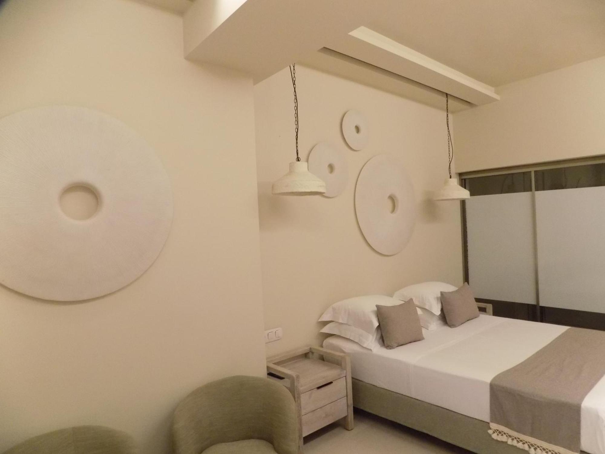 Sea Nymphs Suites Agia Anna  ภายนอก รูปภาพ